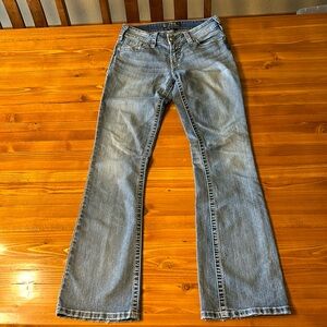 Silver Suki jeans boot cut, size 27 / 32 length very good condition